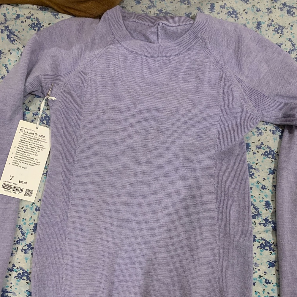 NWOT Lululemon Sweater